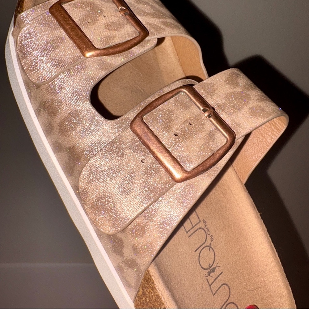 Corkys Sandals - Beach Babe Beige Sparkle Leopard Print Size 7 - Picture 3 of 7